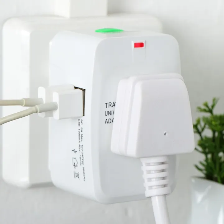 Universal%20USB%20Multi%20Plug%20Travel%20Adapter%20International%20Converter%20Power%20Socket%20UK/US/AU/EU/CA%20All%20in%201%20Travel%20Adapter%20-%20Image%206