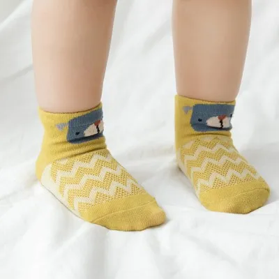 Newborn%20Cartoon%20Anti-Slip%20Baby%20Socks%20-3%20Pair%20(0-3%20years)%20-%20Image%205