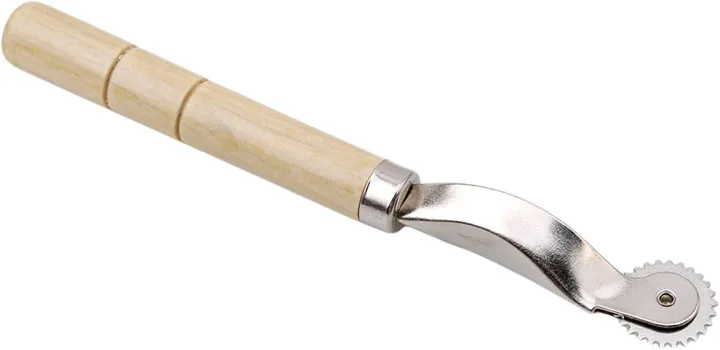 Tracing%20wheel%20wooden%20handle,%20toothed%20metal%20wheel,%20extra%20sharp%20(1%20pc)%20-%20Image%203