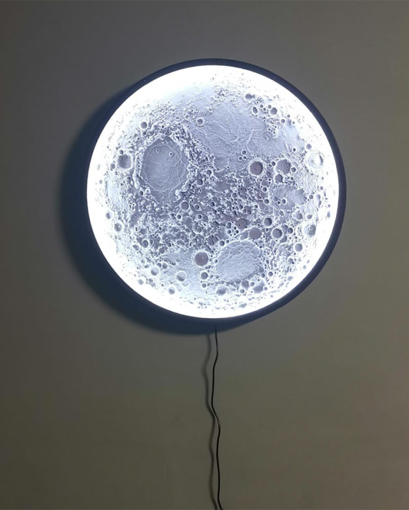 3D%20Printed%20Illuminated%20Moon%20Wall%20Lamp%20with%20Realistic%20Lunar%20Surface%20Data,%20COB%20LED%20Backlight,%20Light-Sealed%20Frame,%20and%20Custom%20Sizes%20(10-Inch%20&%2020-Inch)%20for%20Modern%20Home%20Decor%20and%20Ambient%20Lighting%20-%20Image%206