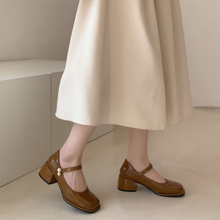 Pearl%20White%20All-Match%20Japanese%20Leather%20Shoes%20Women2023New%20Summer%20Low-Cut%20Chunky%20Heel%20French%20Mary%20Jane%20Shoes%20-%20Image%204