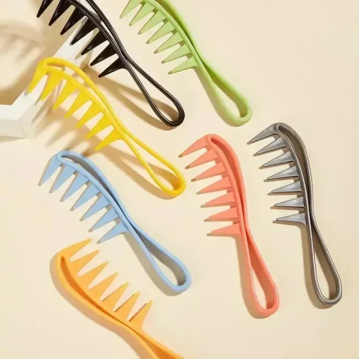 Hairdressing%20Multi-color%20Wide-tooth%20Styling%20Comb%20Men's%20Retro%20Oil%20Head%20Back%20Hair%20Comb%20Household%20Hollow%20Fish-tooth%20Comb%20-%20Image%202