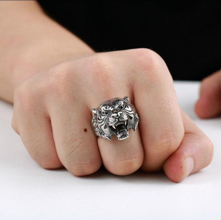 Personality%20Punk%20Men's%20Tiger%20Ring%20Men's%20Exquisite%20Animal%20Jewelry%20Titanium%20Steel%20Gothic%20Punk%20Biker%20Rings%20-%20Image%203