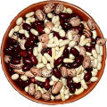 Kidney Beans -mix Rajma-( Black and white) 1 kg. 