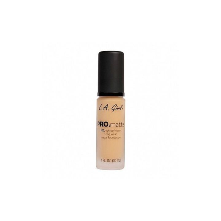 L.A.%20Girl%20Pro%20Matte%20HD%20Long%20Wear%20Foundation%20(30ml)%20-%20GLM673%20Beige%20-%20Image%203
