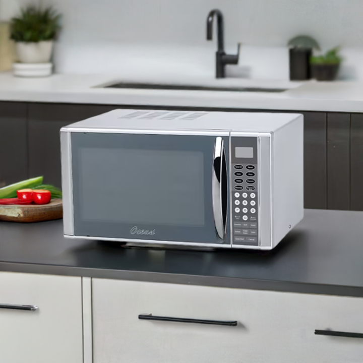 Microwave Grill and Convection Oven - 30L – Silver- OMOD90T4