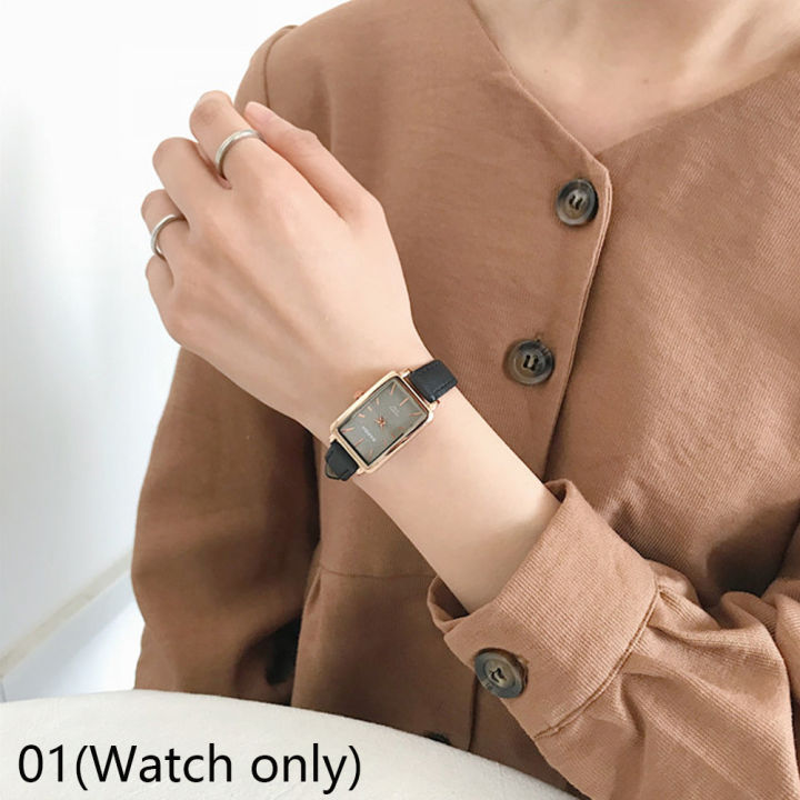 EB%20Women%20Fashion%20Retro%20Simple%20Chic%20Quartz%20Watch%20Leather%20Strap%20Rectangle%20Watch%20-%20Image%202