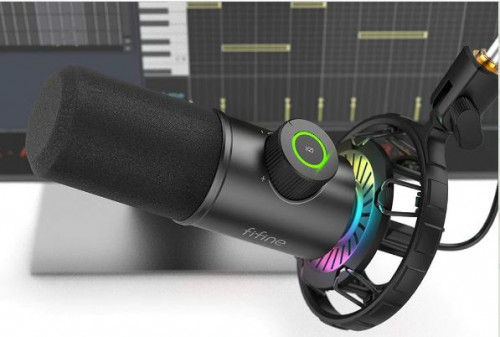 FIFINE%20K658%20USB%20Dynamic%20Cardioid%20Podcast%20Microphone%20with%20A%20Live%20Monitoring,%20Gain%20Control,%20Mute%20Button%20-%20Image%202