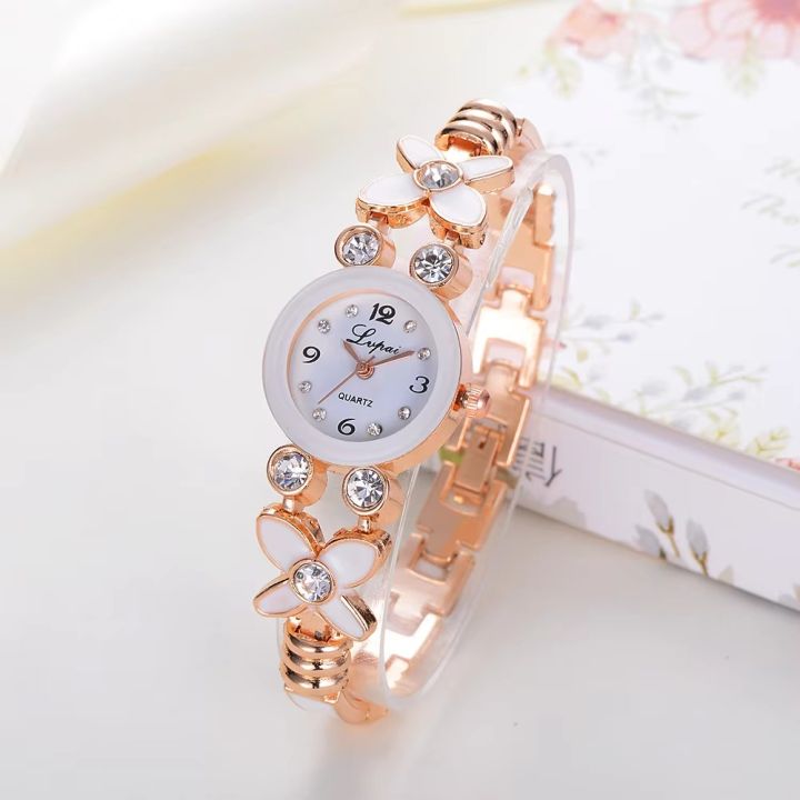 Stylish%20&%20Fashionable%20new%20%20Elegant%20Rhombus%20Mirror%20Original%20Quartz%20Ladies%20Watch%20-%20Image%203