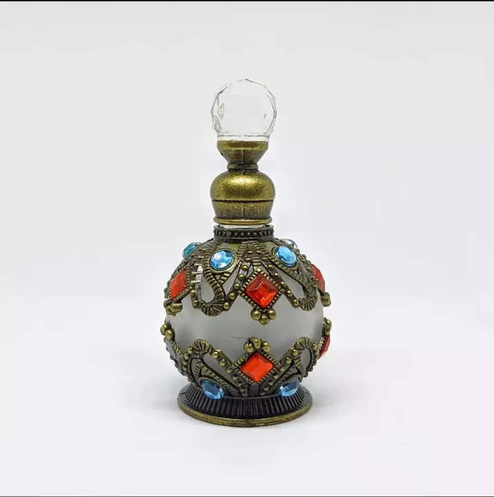 Red%20Rose%20Attar%20-%20Image%202