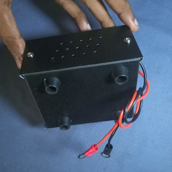 Mini%20Power%20Inverter/12V%20to%20220V-70w/70W%20Inverter/Mini%20Inverter/Mobile%20charger%20-%20Image%204