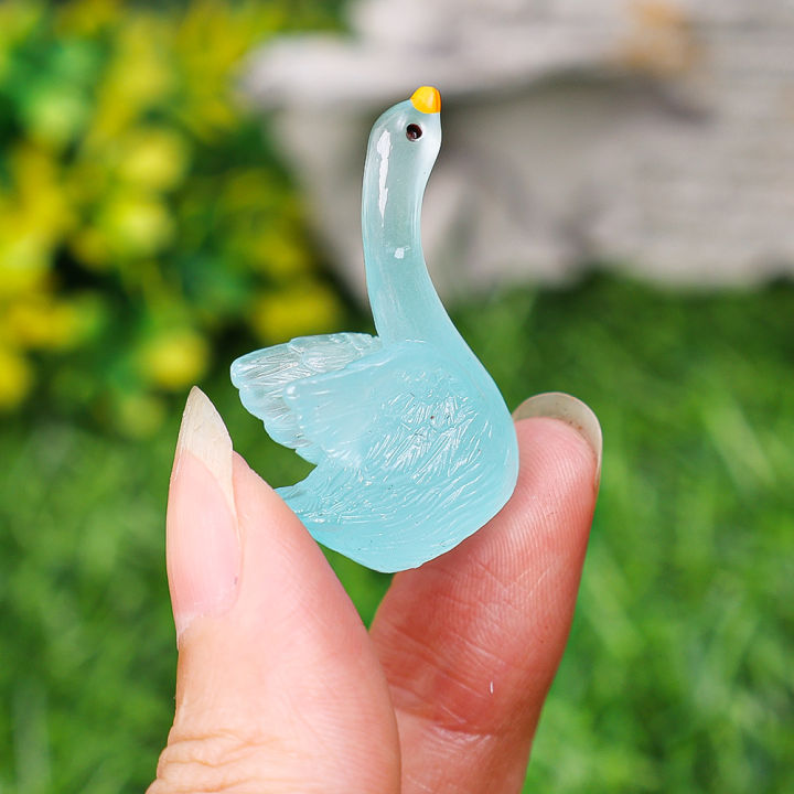 1/5/10Pcs%20Cute%20Mini%20Resin%20Luminous%20Tiny%20Swan%20Bulk%20Glow%20in%20The%20Dark%20Miniature%20Swan%20For%20DIY%20Garden%20Landscape%20Dollhouse%20Ornament%20Potted%20Home%20Decorations%20-%20Image%206