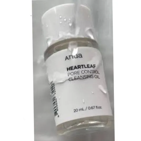 Anua%20Heartleaf%20pore%20control%20cleansing%20oil%20%2020ML%20Mini%20demanded%20size%20-%20Image%204