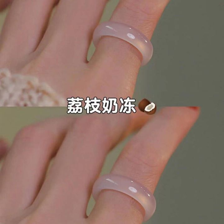 Xiaohongshu%20with%20the%20same%20imitation%20jade,%20the%20original%20national%20style%20fine%20plain%20ring%20does%20not%20fade,%20the%20fashionable%20vegetarian%20finger%20ring,%20the%20niche%20ancient%20style%20woman%20-%20Image%204