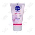 International Poland products Nivea face wash Gentle ( Almond oil ) used for male / Female - 150 ml. 