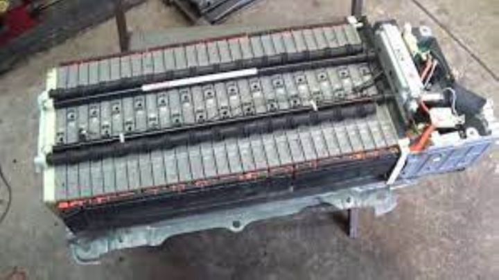 HYBRID%20CAR%20JAPANEES%20RECONDITION%20HYBRID%20BATTERY%20-%20Image%203