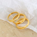 Minimalist Women 18K Gold PVD Plated Stainless Steel Mobius Strip Ring. 