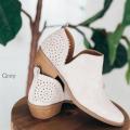 Fashion Square Middle Heel Pointed Toe Ankle Boots Casual Chunky Low Heel Women Short Boots.