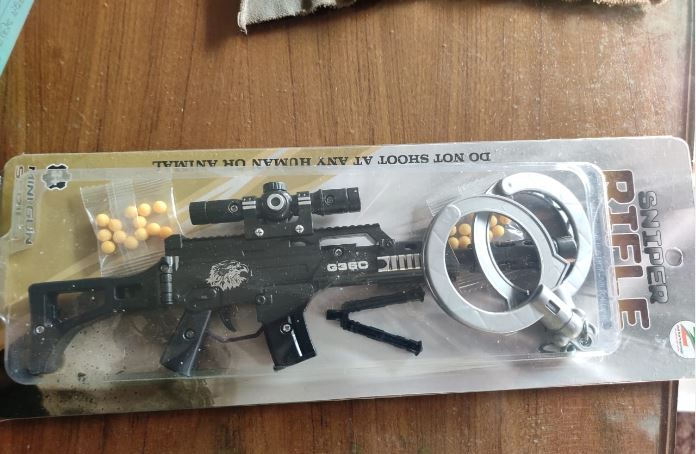 Black%20Color%20Sniper%20and%20hand%20craft%20Authentic%20Look%20and%20feel%20Toy%20Imported%20Gun%20Toy%20-%20Image%203