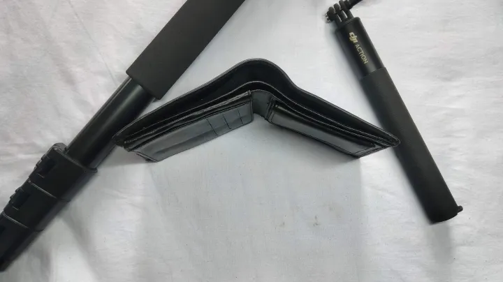 Sandalia%20Men%E2%80%99s%20Classic%20Genuine%20Leather%20Wallet%20%E2%80%93%20Premium%20Bi-Fold%20Purse%20-%20Image%208