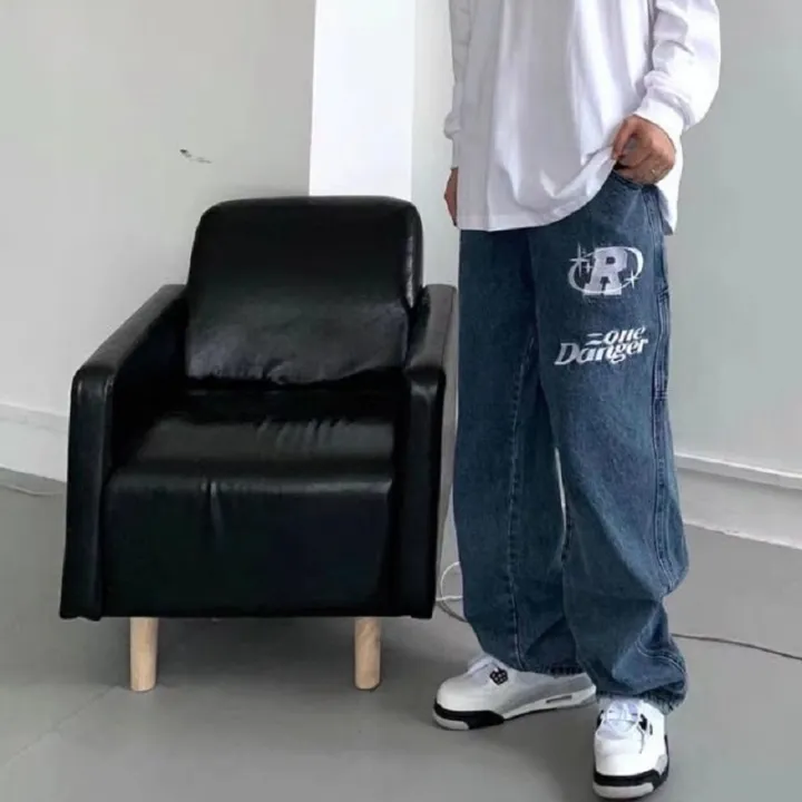 Baggy%20Jeans%20American%20Vintage%20Embroidered%20Black%20Jeans%20Men%20Spring%20and%20Autumn%20Personalized%20Fashion%20Trousers%20Cargo%20Pants%20Men%20-%20Image%204