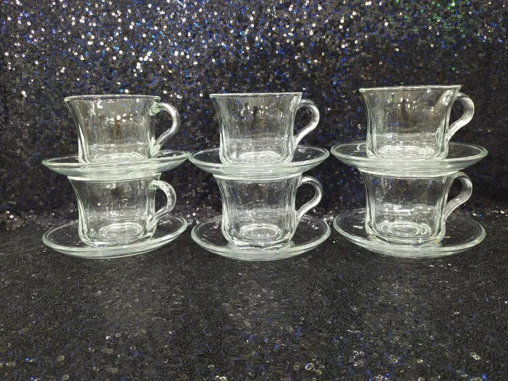 Sip%20Your%20Beverages%20In%20Style%20With%20Crystal%20Clear%20Glass%20Tea%20Cup%20Set%20-%206%20Pieces%20Elevate%20Your%20Tea%20Time%20With%20These%20Elegant%20And%20Stylish%20Cups%20-%20Image%204