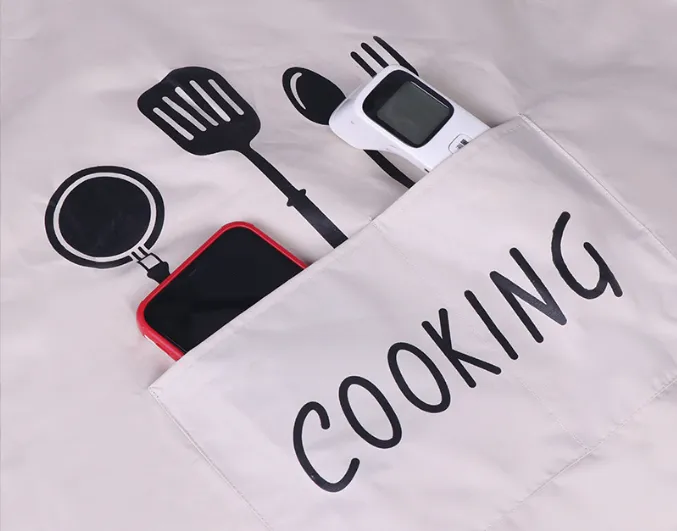 High-Quality%20Cotton%20Blend%20Waterproof%20Cooking%20Apron%20with%20Pocket%20for%20Kitchen%20&%20Dining%20-%20Image%206