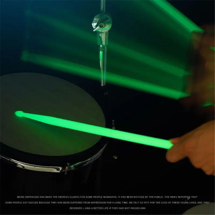 1%20Pair%205A%20Luminous%20Drum%20Stick%20Nylon%20Fluorescent%20Drumsticks%20Glow%20in%20The%20Dark%20Bright%20Light%20Musical%20Instruments%20-%20Image%206