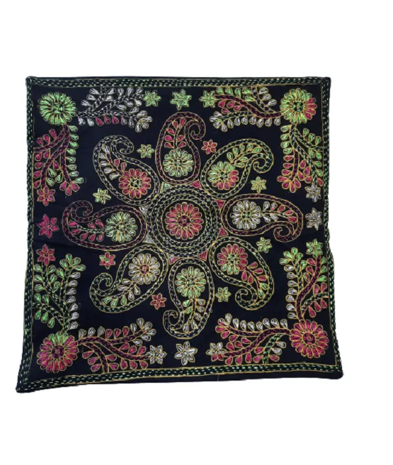 Hater%20kaj%20cushion%20cover%20or%20mosquit%20net%20cover%20%20red/black---1%20pic%20-%20Image%203