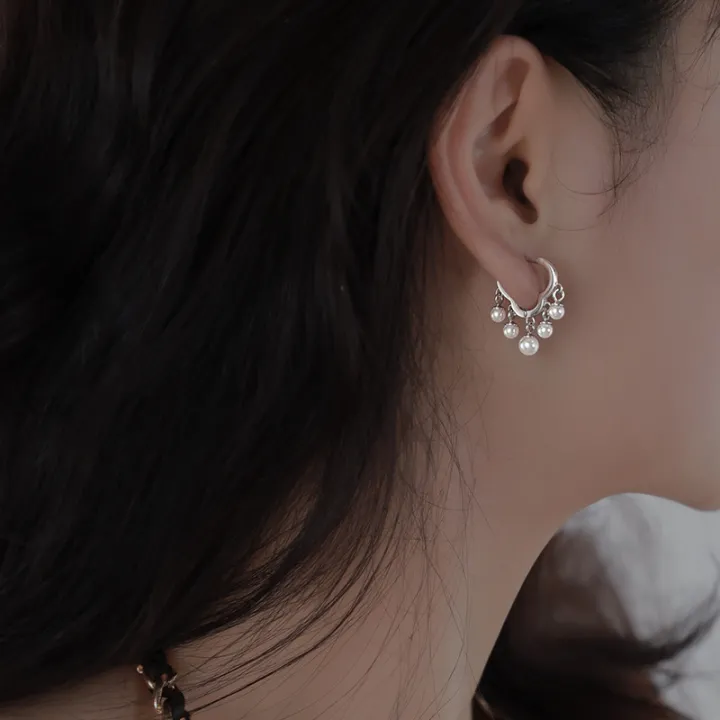 Fangxing%20S925%20sterling%20silver%20light%20luxury%20pearl%20tassel%20cloud%20earrings%20auspicious%20cloud%20earrings%20women's%20longevity%20lock%20shape%20Chinese%20style%20-%20Image%204