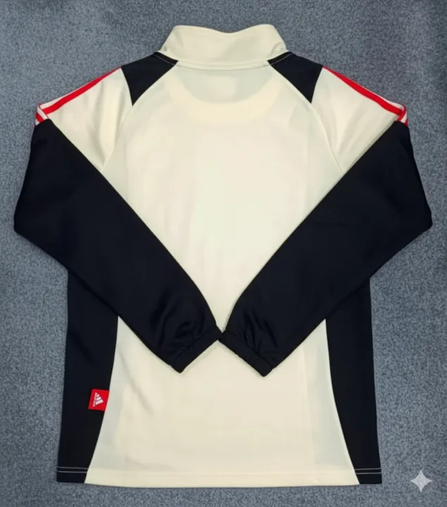 Premium%20Quality%20Liverpool%20Jacket%202025/26%20%E2%80%93%20Full%20Sleeve%20Winter%20Sweater%20for%20Men%20%7C%20Liverpool%20Full%20Hand%20Winter%20Jersey%202026%20-%20Image%202