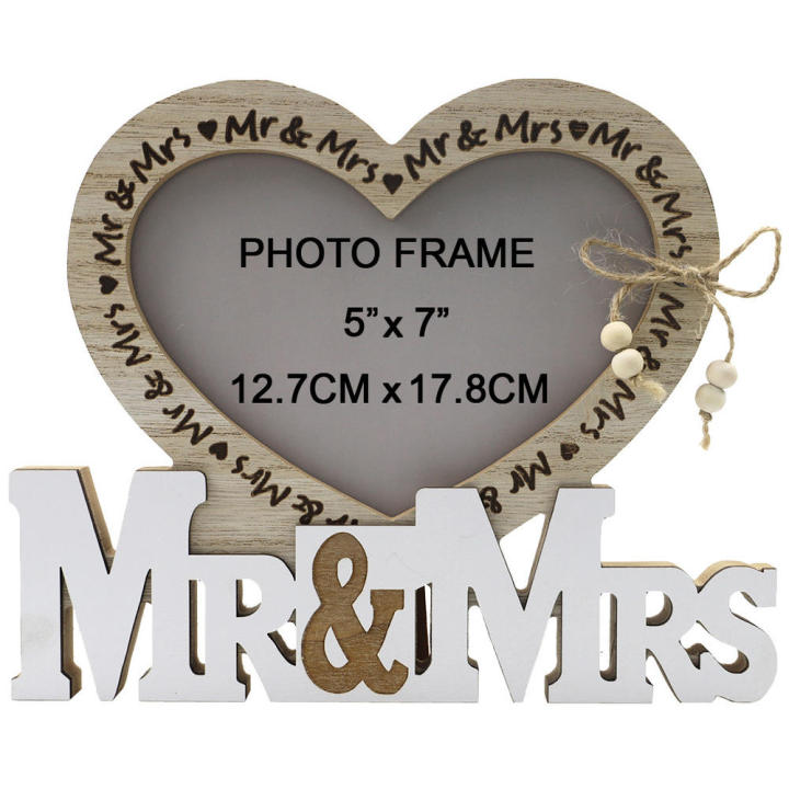 Heart Shape Wedding Decor For Reception, Ceremony And Anniversary Party Valentine'S Day Mr & Mrs Love Picture Frame For Wedding,Wooden