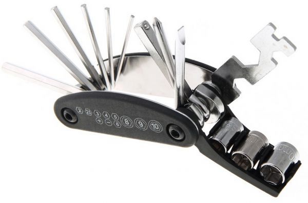 Bicycle%20Tools%20Set%20-%201-IN-ONE%20-%20Image%205
