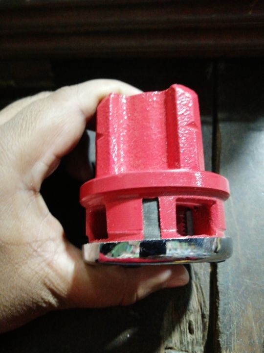 Die%20stock%20head%20For%202"%20PVC/GI%20Pipe%20Threading%20Machine%20-%20Image%206