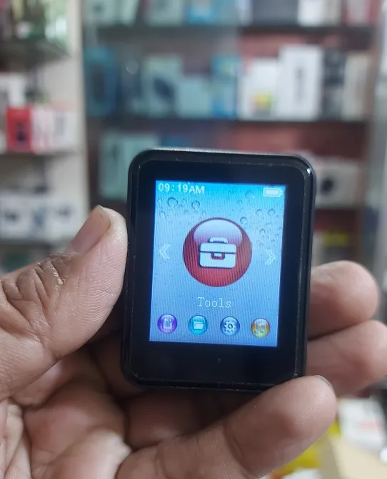 AR86%20MP3%20Mp4%20Player%204GB%20Memory%20Loud%20Speaker%20FM%20-%20Image%207