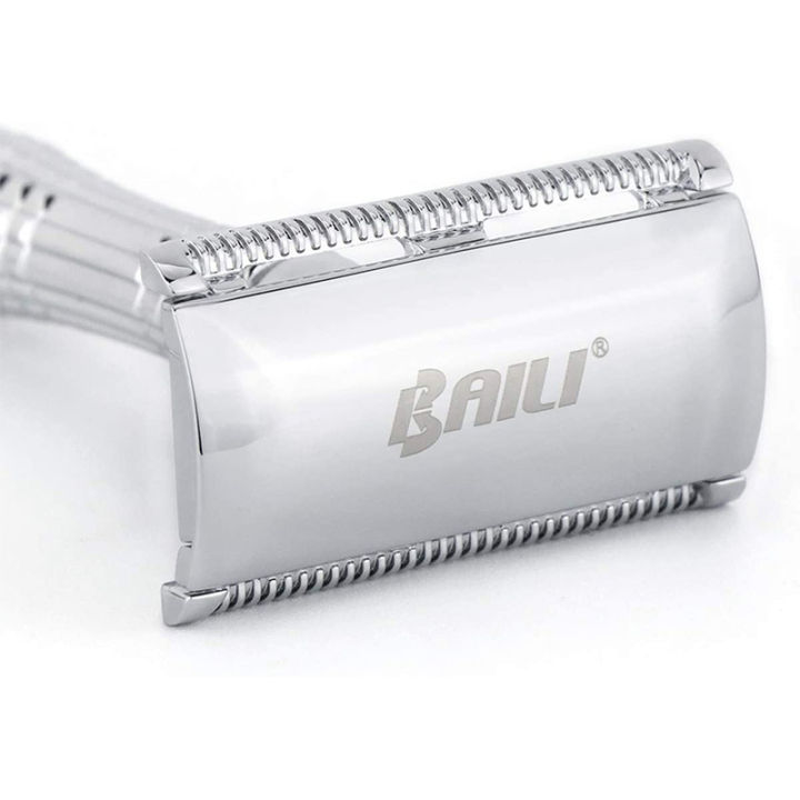 Double%20Edge%20Safety%20Razor%20Wet%20Shaving%20for%20Men%20Women%20with%20Platinum%20Blade%20and%20Mirrored%20Travel%20Case%20-%20Image%203