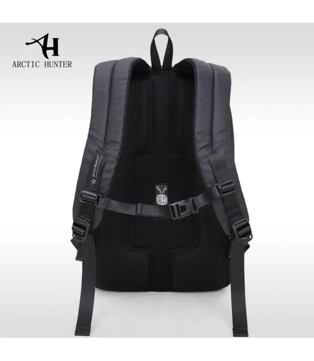ARCTIC%20HUNTER%20Waterproof%20Black%20School/College%20Bag%20-%20Image%202
