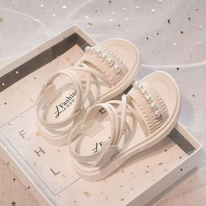 Pearl%202023%20Summer%20New%20Little%20Girl%20Princess%20Shoes%20Soft%20Sole,%20Western%20Style%20Korean%20Edition%20Girl's%20Baby%20Sandals%20-%20Image%204