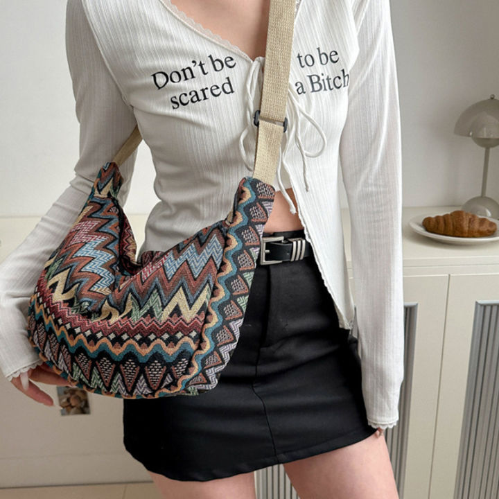 Fashionable%20Retro%20Crossbody%20Bag%20New%20Ethnic%20Style%20Single%20Shoulder%20Tote%20Bag%20Cherry%20Super%20Store%20-%20Image%207