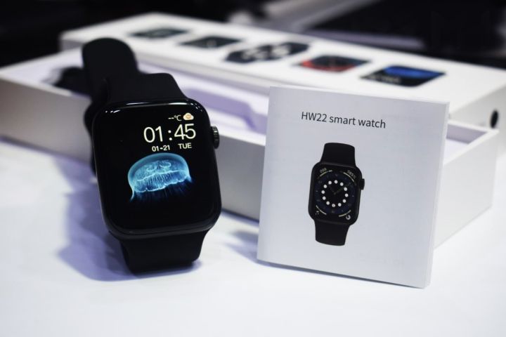 HW22%20Smart%20Watch%2044mm%201.75%20inch%20Series%206%20Split%20Screen%20/Pin%20Protection%20/Bluetooth%20Calling%20for%20Android%20&%20IOS%20Global%20Version%20-%20Image%202