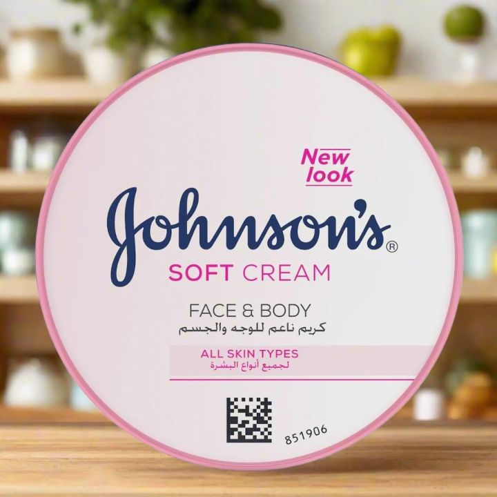 Johnson%E2%80%99s%2024Hour%20Moisture%20Soft%20Cream%20200ml%20-%20Image%203