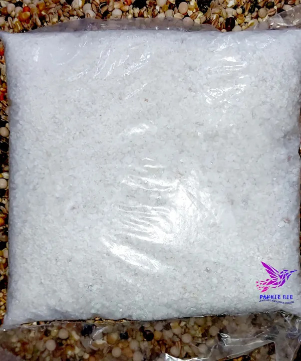 limestone%20grid%20for%20your%20lovely%20bird%20%20food%20-%20Image%202