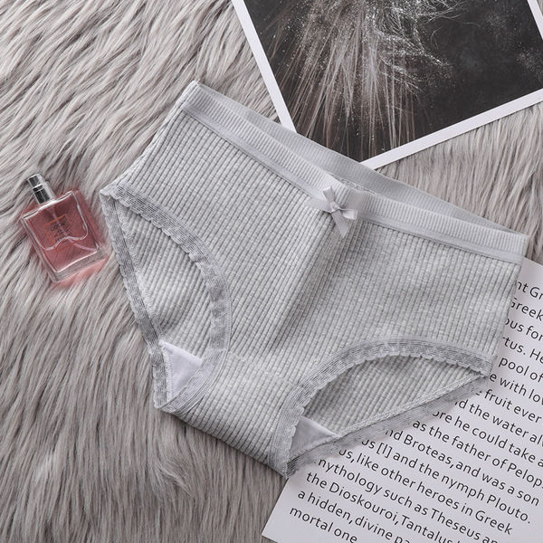 Soft%20Rib%20Milk-Silk%20Panty%20%E2%80%93%20Breathable%20Mid%20Waist%20Comfortable%20Underwear%20-%20Image%204