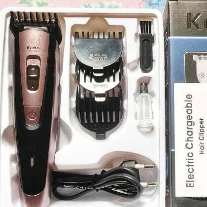 Kemei%20KM-9050%20Rechargeable%20Hair%20Trimmer%20-%20Image%205