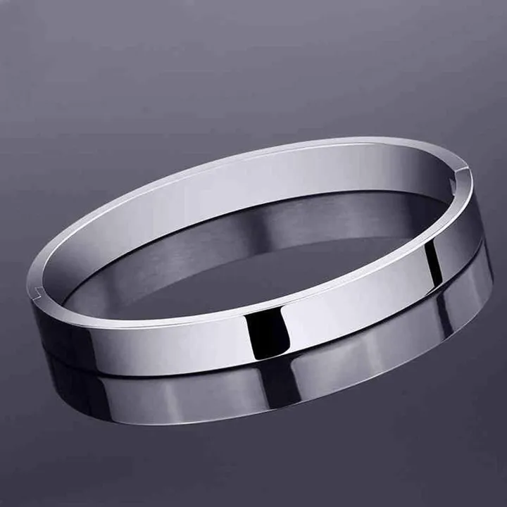 Free%20Size%20Stainless%20Steel%20Trandy%20Round%20Bracelet%20For%20Men%20-%20Image%204