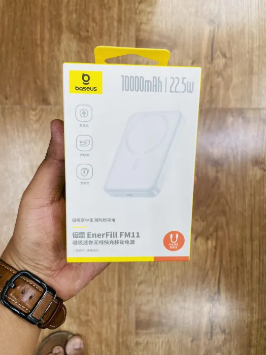 Baseus%20EnerFill%20FM11%20Ultra-Mini%2010000mAh%2022.5W%20Wireless%20Power%20Bank%20-%20Image%203
