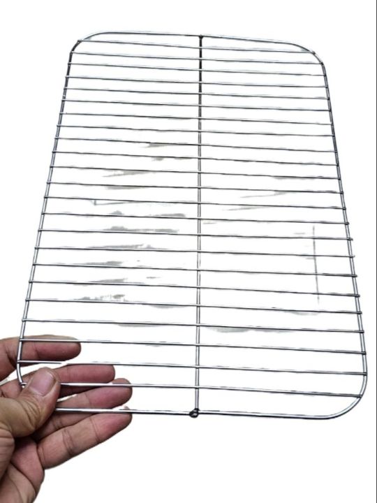 Net%20&%20Tongs%20for%20BBQ%20Lovers.%20Size:%2012%20Inches%20X%208%20Inches%20-%20Image%204
