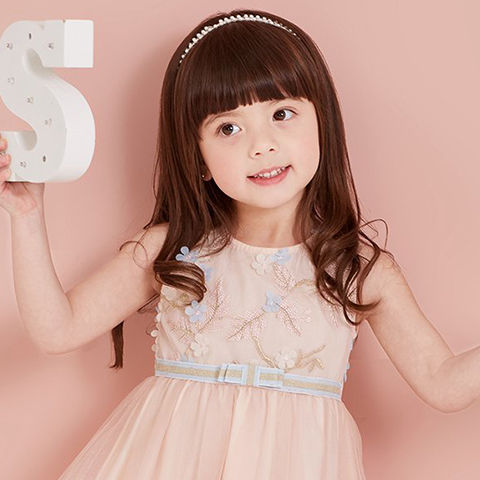 Children's%20Wig%20Female%20Long%20Curly%20Hair%20Cute%20Princess%20Straight%20Bangs%20Long%20Hair%20Little%20Girl%20Realistic%20Full-Head%20Wig%20Girl%20Wig%20Sheath%20-%20Image%205