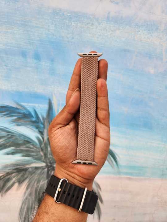 Braided%20Solo%20Loop%20Band%20Compatible%20with%20Apple%20Watch%20Band%2038mm%2040mm%2041mm%2042mm%2044mm%2045mm%2049mm,%20Sport%20Elastics%20Braided%20Apple%20Replacement%20Band%20for%20iWatch%20Series%20Ultra%20SE%208/7/6/5/4/3/2/1-Watch%20Strap%20-%20Image%204