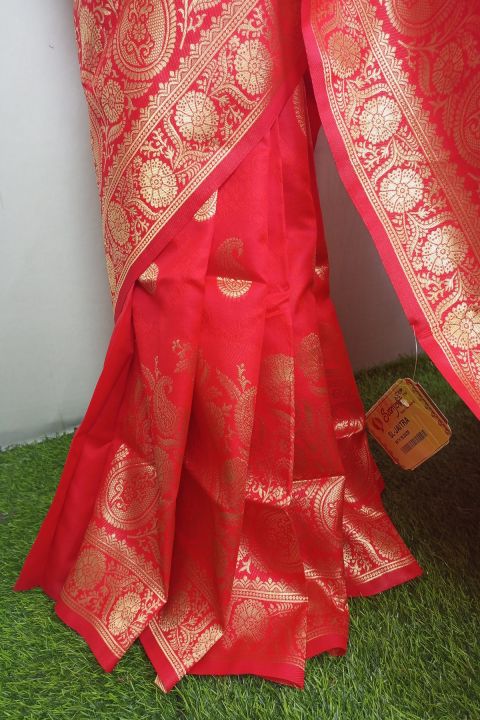 Indian%20Kanjivaram%20katan%20saree%20for%20woman%20-%20Image%205
